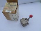 8240109 1128 Pneumatic Valve 4 Npt Schrader Bellows Stock 1