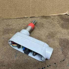 760-727-7273 Ameritrol Model Flow Switch In Appleton 1 Inch Lb Body