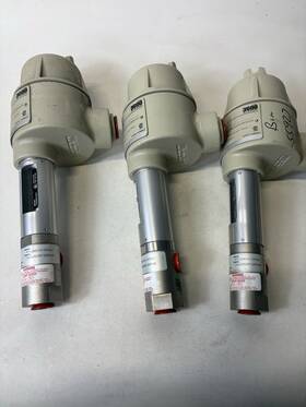 3602b2bf2npaa Brooks 3x Series 3600 Alarm Threaded Flow Indicator Model