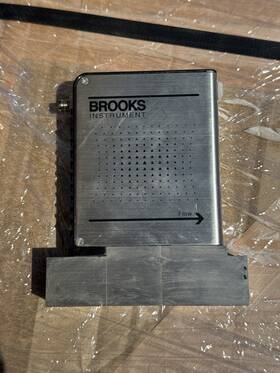 Gpeval-100044 Brooks Gp200p-7012001l-ct45cxe0-14547a-00c-1000 Sccm N2 Used And Tested Hf M1