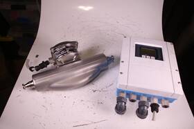 83f15-cfudaaa9baaw Endress Hauser 1/2 Inch Promass F 83f15 And 83 Flowmeter