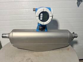 Endress Hauser 83s40-2m76/0 Promass S Mass Flow Meter 1.5 Inch Sanitary Triclamp