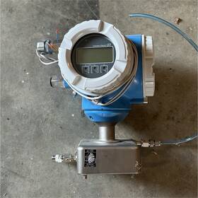Endress Hauser 8c3b02-aa1naddgalsahawaa1 Cubemass C Coriolis Flow Meter 1 1/2in 3.7lb/min