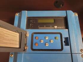 Zl6042-dg186077 Endress Hauser And Procom Ii F Flow Transmitter Open Box New