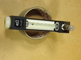 8-09-g-3 Fischer & Porter Fp-1/8-09-g-3 Labcrest And Gas Flow Meter With Valve - Used