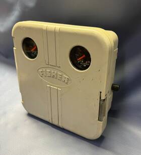 4160k Fisher Controls - Pneumatic Pressure Controller 3-15 Psi 4160k Fisher Controls - Pneumatic Pressure Controller 3-15 Psi