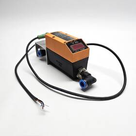 Sd6050 Ifm Electronic Compressed Air Meter 18-30vdc Volumetric Flow Gas Ip65