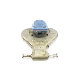 Knox090069585-cmf010m321nu Industrial Mro Micro Motion Cmf010m321nu 15v 425psi Unmp