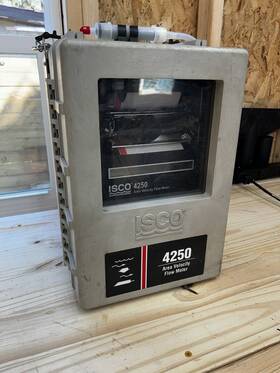 4250 Isco 4210 Area Velocity Flow Meter - Used