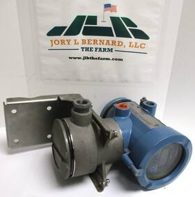 1700c12abuezzz Micro Motion . Single Variable Flow Transmitter Clean - Used