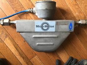 Cng050s239ncazezzz Micro Motion 20005824 Micro-motion Mass Flow Sensor Rev B