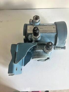 1700r11abaezzz Micromotion Micro Motion 1700 Flow Transmitter For Use With Coriolis Meter