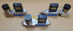 Fma-2610a Omega Lot Of 3 2611 2611a Mass Flow Controllers Mfc 100 And 250 Slpm