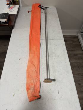 1266-e Scientific Instruments Top Setting Wading Rods Excellent Condition