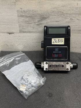Sierra 822s-l-2-ov1-pv2-v4/scr# Toptrak 820 Mass Flow Meter 2700 Gas Air