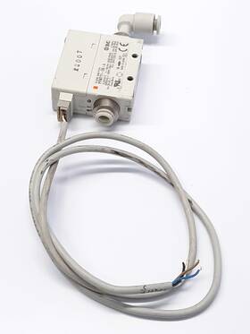Pfm711-c6-a Smc Flow Switch 24vdc Class 2
