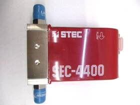 252103606 Stec Inc Sec-4400 Mass Flow Controller 1 Slm Gas He Untested T8-d9