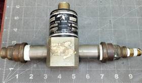 All-10k Teledyne Hastings H-10km Mass Flow Meter Transducer Type Model Z3b2
