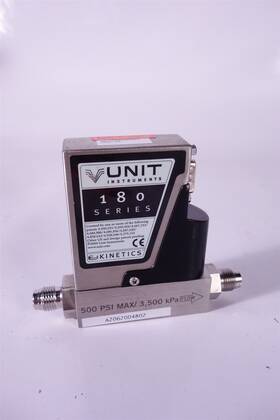 Ufc-180 Unit Instruments Mass Flow Controller O2 200cc
