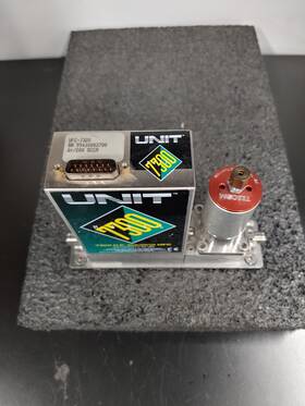 501109-pc Unit Instruments Ufc-7320 200 Sccm Ar Gas Mass Flow Controller Tescom