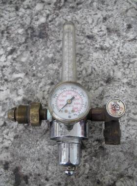 Rf-3-p Western Argon Gas Pressure Regulator / Flowmeter Used Free Shipping