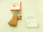 Honeywell Skinner U131K0490 Lucifer Solenoid Valve 3-WAY 28VDC 150PSI 1/4"NPT. Fixed Price $67.49.