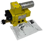 New Ross DM2CNB42B21 Base Mounted Double Valve 2-8BAR DM2CNB4XB2X. Fixed Price $1400.00.