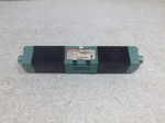 Numatics 152SS500M000061 225-372 24 Vdc Solenoid Pneumatic Valve. Fixed Price $44.99.