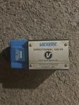 Vickers Directional Valve DG4S4-017B-B-60. Fixed Price $400.00.