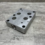 Sun Hydraulics Ibs Sandwich Style Manifold Block. Fixed Price $179.00.