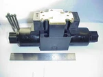 Delta Power Hydraulic Directional Control Valve CO3 32001007 110V Open Cent- Nos. Fixed Price $109.99.