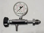 Matheson Gas Products Model 52 Cylinder Control Valve W/ 3000 Psi 63-3133 Gauge. Fixed Price $24.95.
