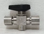 Swagelok SS-H83PF4, 3-PIECE High Pressure Ball Valve, Peek Seats, 1/4" Fnpt. Fixed Price $141.00.