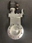 Mdc GV-2500V-P Pneumatic Vacuum Gate Valve With 4.5 Conflat Flanges. Fixed Price $229.00.
