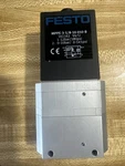 Festo Proportional Pressure Regulator Black/white (MPPE-3-1/8-10-010-B). Fixed Price $500.00.