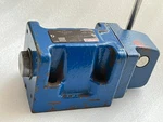 Rexroth Hydraulic Directional Control Valve R901350265 Fd: 55821 Sn: 16 Germany. Fixed Price $299.00.
