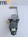 Rexroth HD-2-FM Control Air Valve 200 Psi Lever Operated P63470-0101 #. Fixed Price $1299.00.