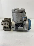 Barton Fhgg Dp Traditional Flow Transmitter 1200 Psi. Fixed Price $150.00.