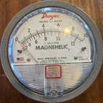 Dwyer 2010AV Magnehelic Air Pressure Gauge 15 Psig 4IN Back Mount. Fixed Price $42.50.