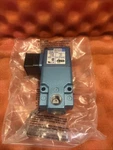 Mac Valves 225B-110JJ Pneumatic Solenoid Air 24VDC 150 Psi. Fixed Price $55.00.